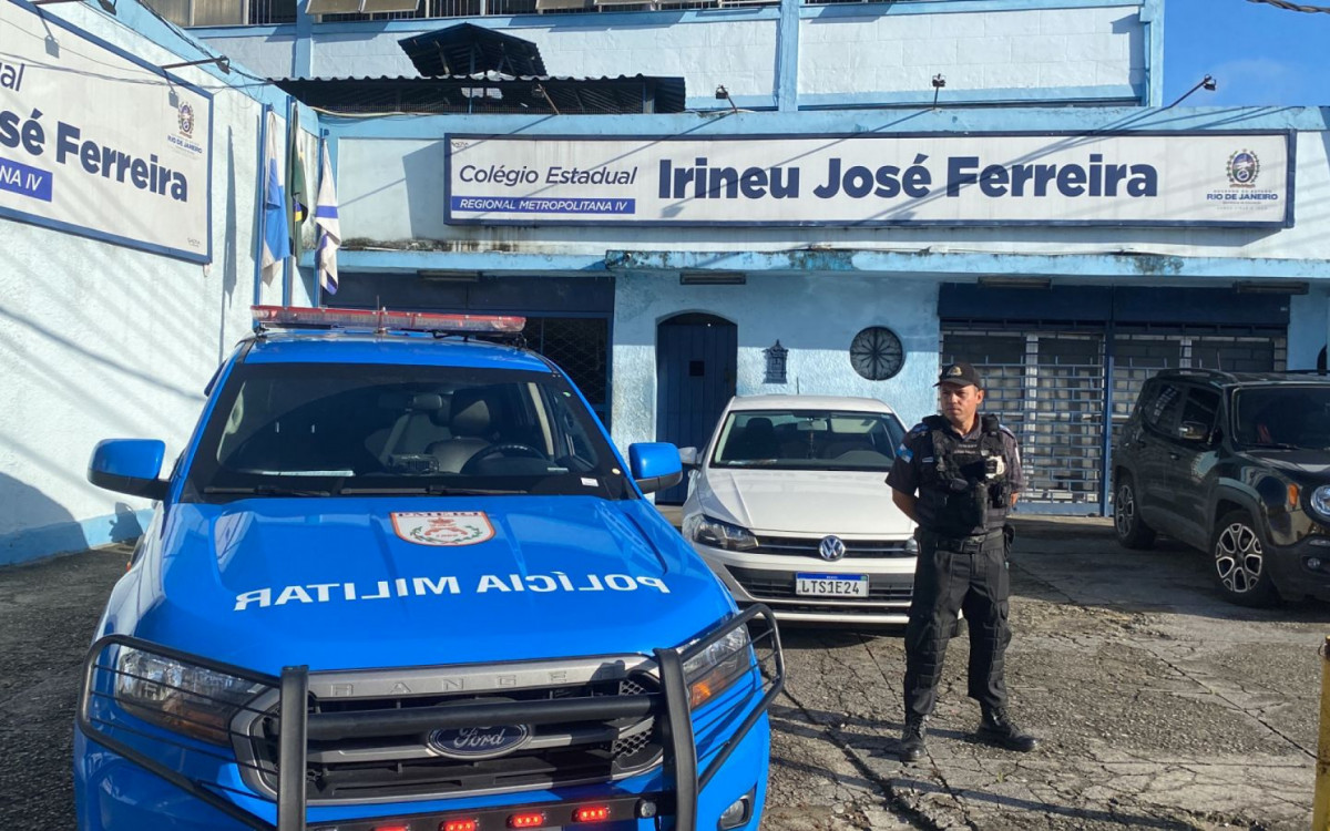Polícia Militar também reforçou o patrulhamento em escolas de Campo Grande, na Zona Oeste da cidade 