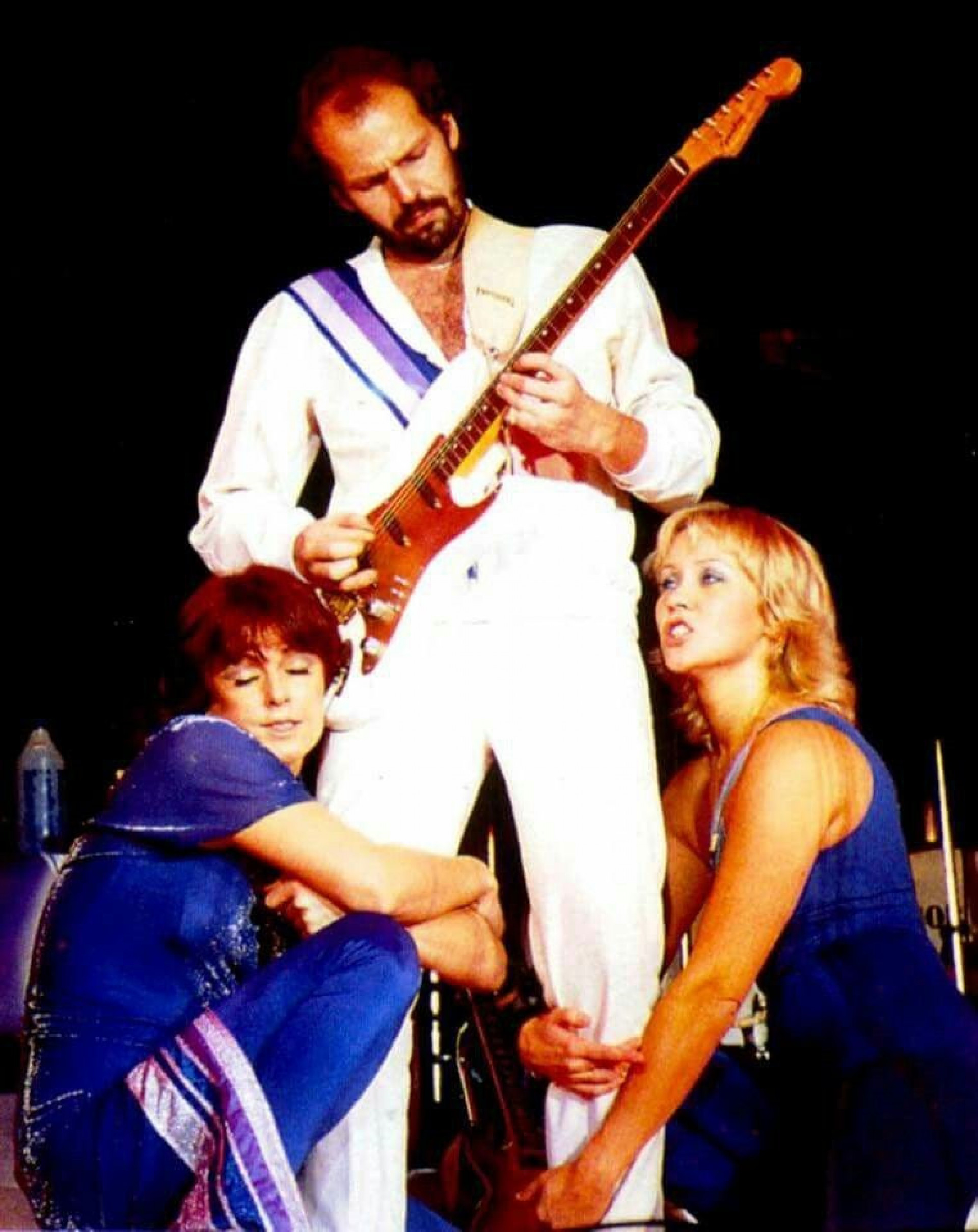 Lasse Wellander, guitarrista do ABBA, morre aos 70 anos vítima de câncer