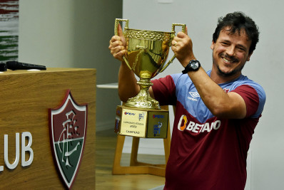 Diniz rasga elogios ao Fluminense após título do Carioca: 'Vitória justa e com imposição'