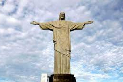 Cristo Redentor será iluminado de azul em homenagem a profissionais de psicologia