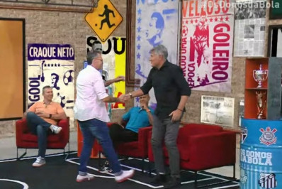 Fora da Globo, Cléber Machado é recebido por Neto na Band: 'Sempre quis você aqui'