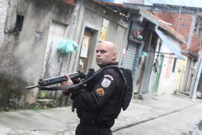 Cidade de Deus tem mais um dia de operação policial