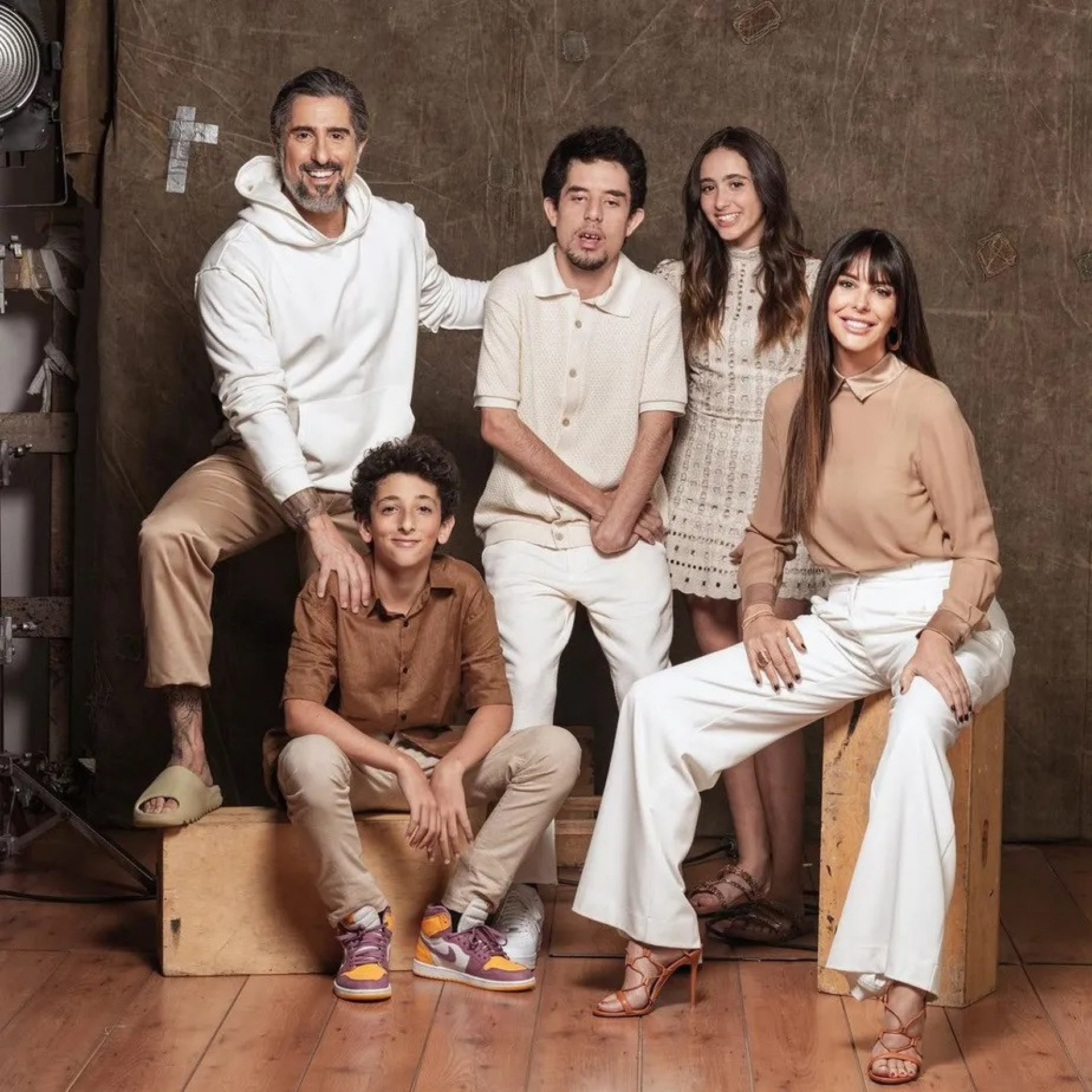 Marcos Mion, Stefano, Romeo, Donatella e Suzana Gullo - Reprodução / Instagram