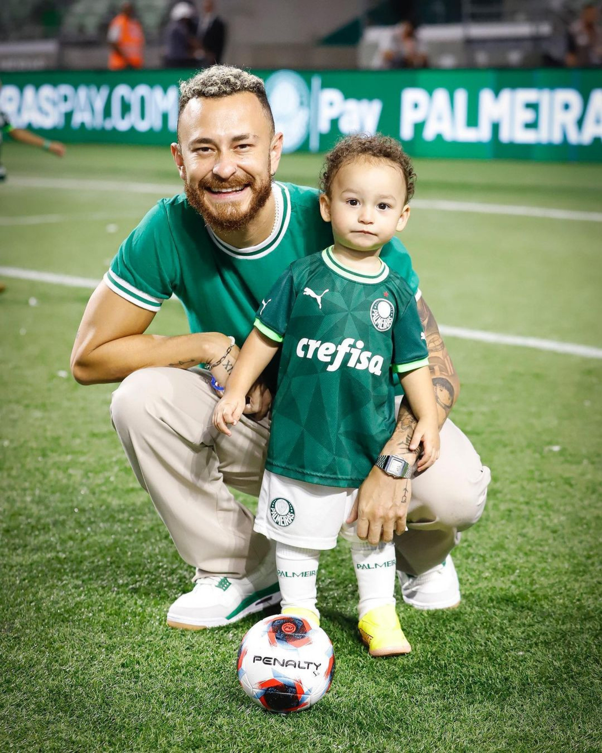 Fred Bruno celebrou a vitória do Palmeiras no Campeonato Paulista com o filho, Cris - Reprodução/Instagram/Beto Miller