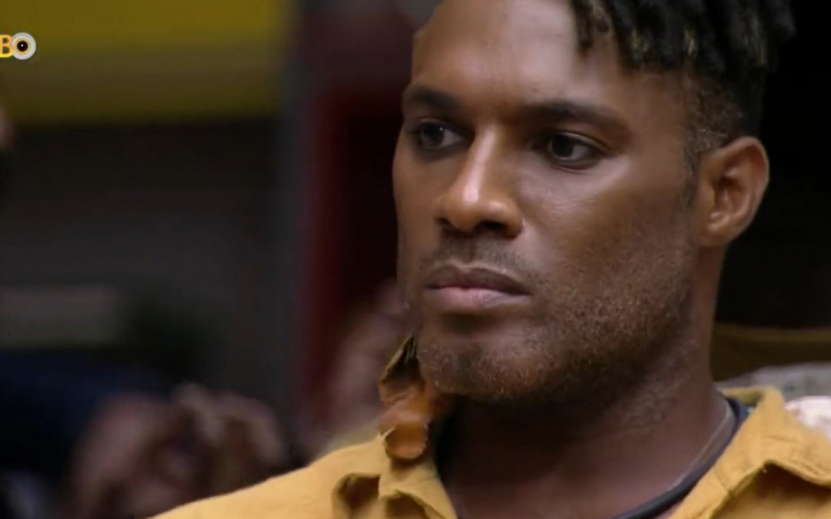 Fred Nicácio expôs para Ricardo Alface no jogo da discórdia uma conversa privada que teve com Sarah Aline e acabou causando uma briga entre o casal - Reprodução