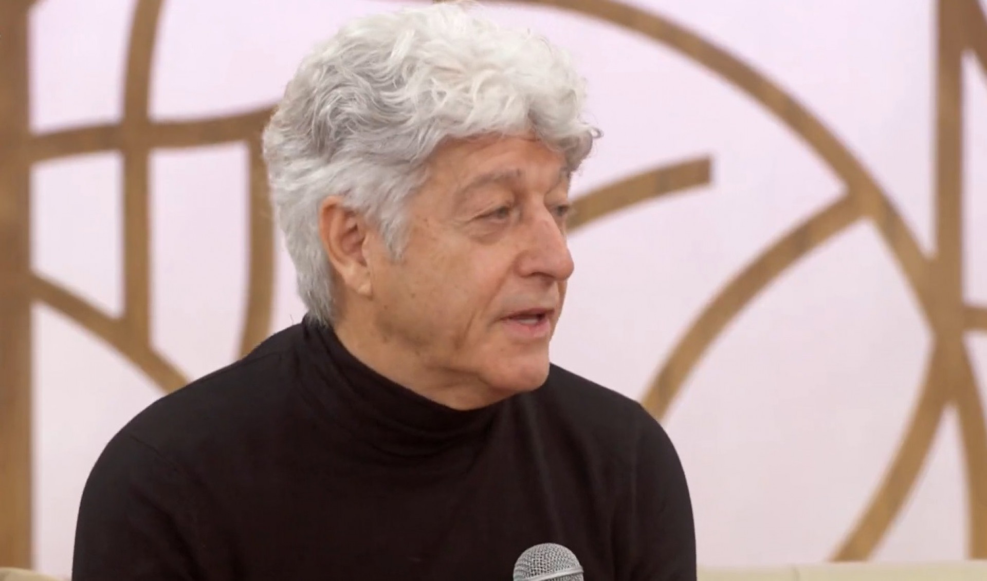 Caco Barcellos participa do 'Encontro', da TV Globo, desta terça-feira - Reprodução de vídeo / TV Globo