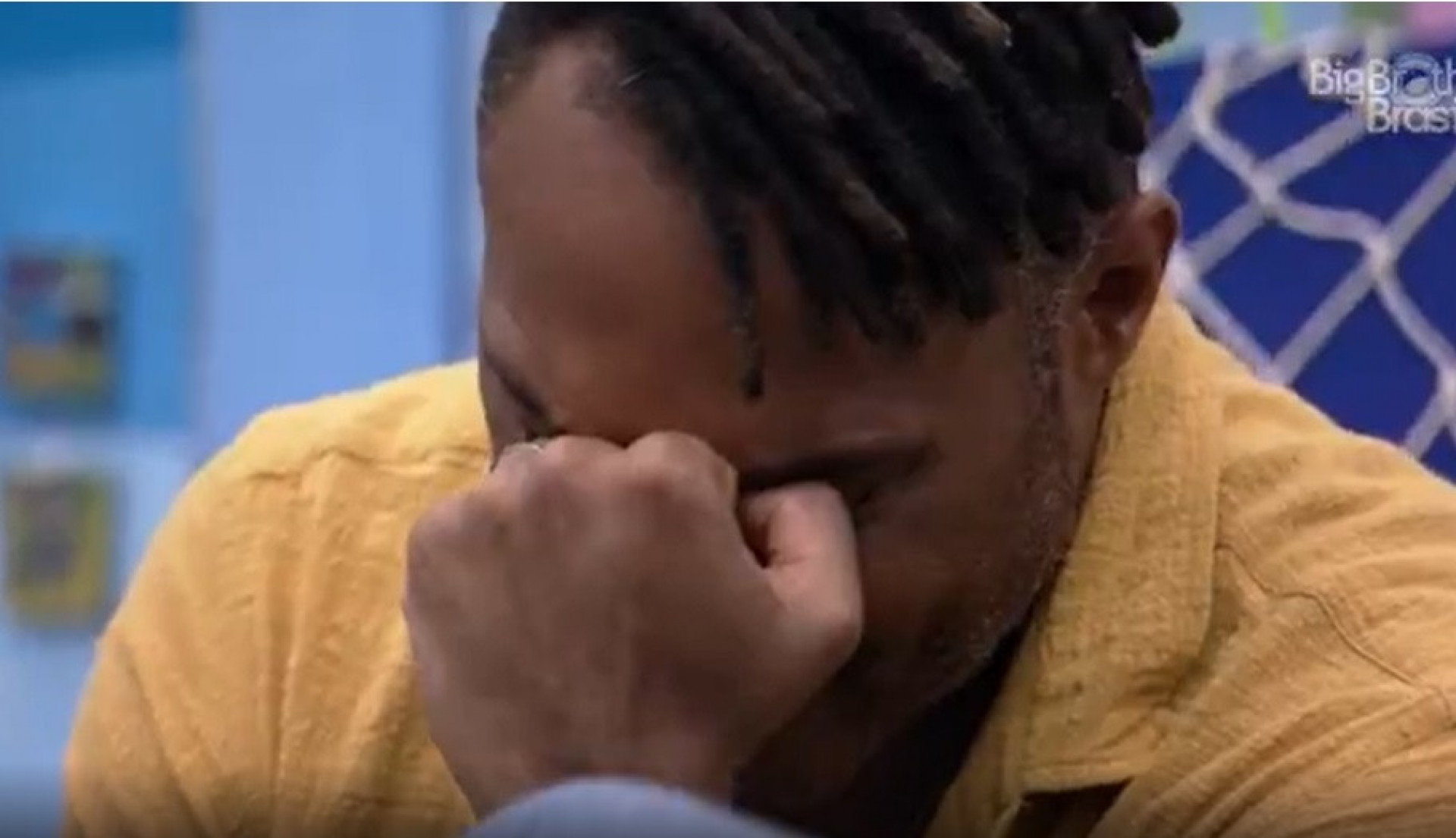 Fred desabafa com Domitila e Cezar no quarto fundo do mar  - Reprodução de vídeo / TV Globo