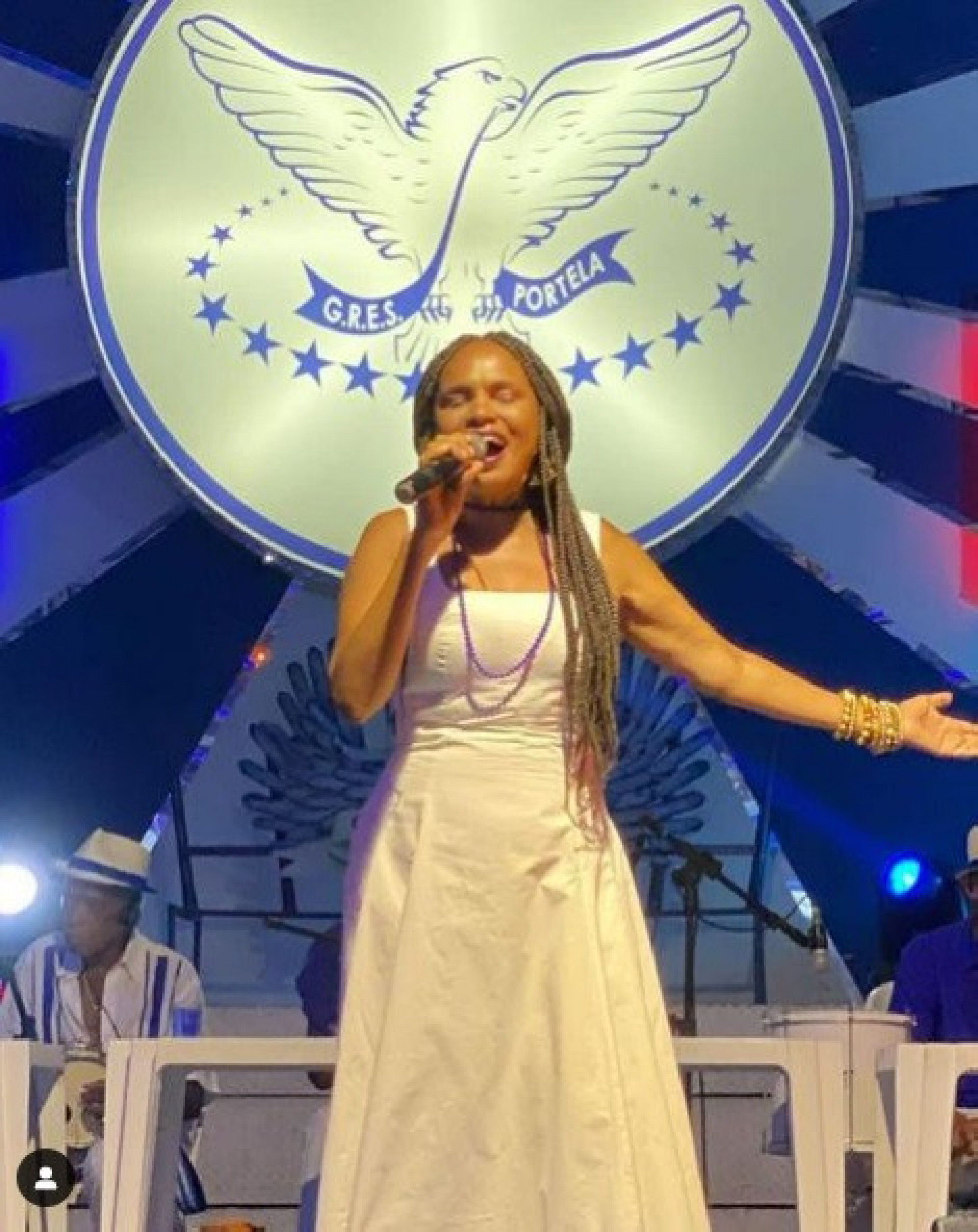 Teresa Cristina comemora o centenário da Portela  - Reprodução do Instagram