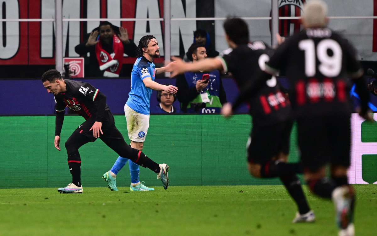 Milan venceu o Napoli no jogo de ida das quartas de final da Liga dos Campeões