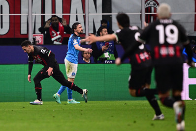 Milan segura pressão e vence o Napoli nas quartas da Liga dos Campeões