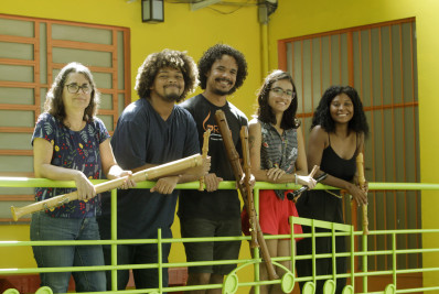 Flautistas da Orquestra da Grota fazem campanha para participar de festival nos EUA