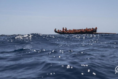 Dez migrantes africanos morrem em naufrágio a caminho da Europa