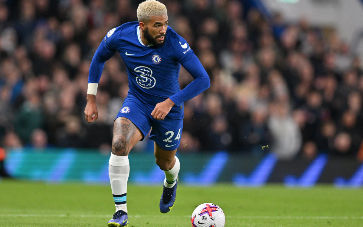 Reece James em a&ccedil;&atilde;o pelo Chelsea