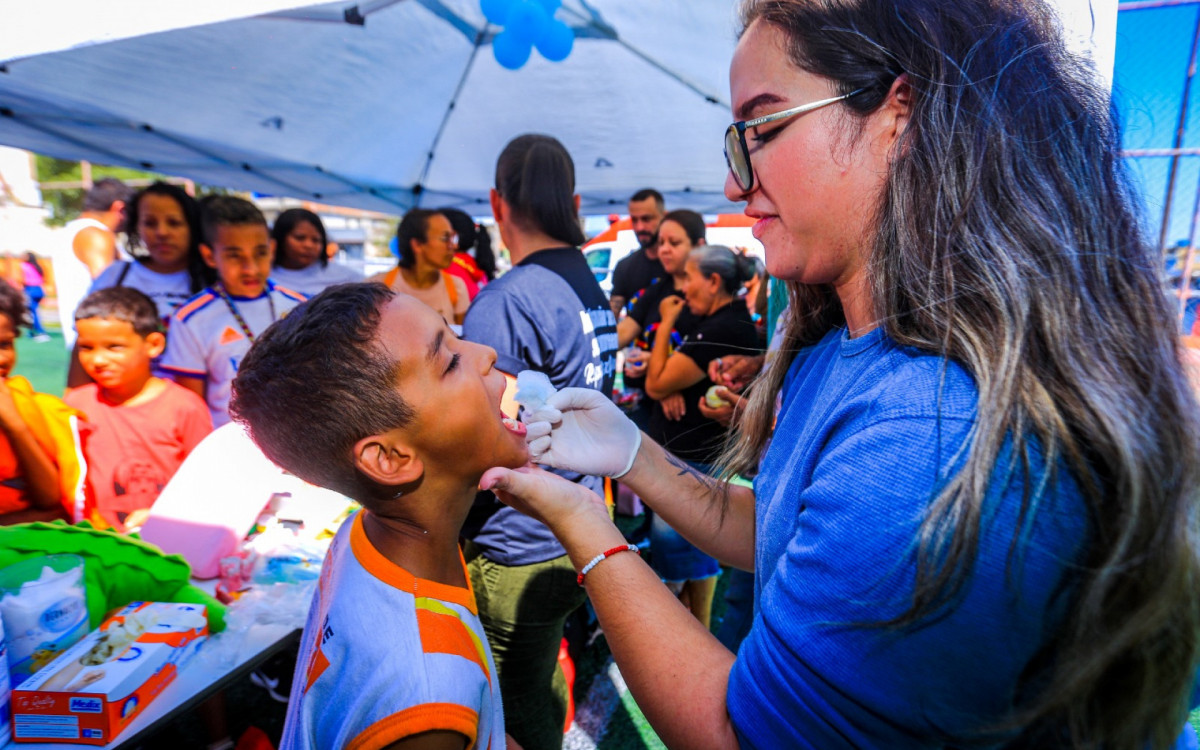 Os pequenos receberam todos os cuidados do pessoal da Secretaria Municipal de Sa&uacute;de