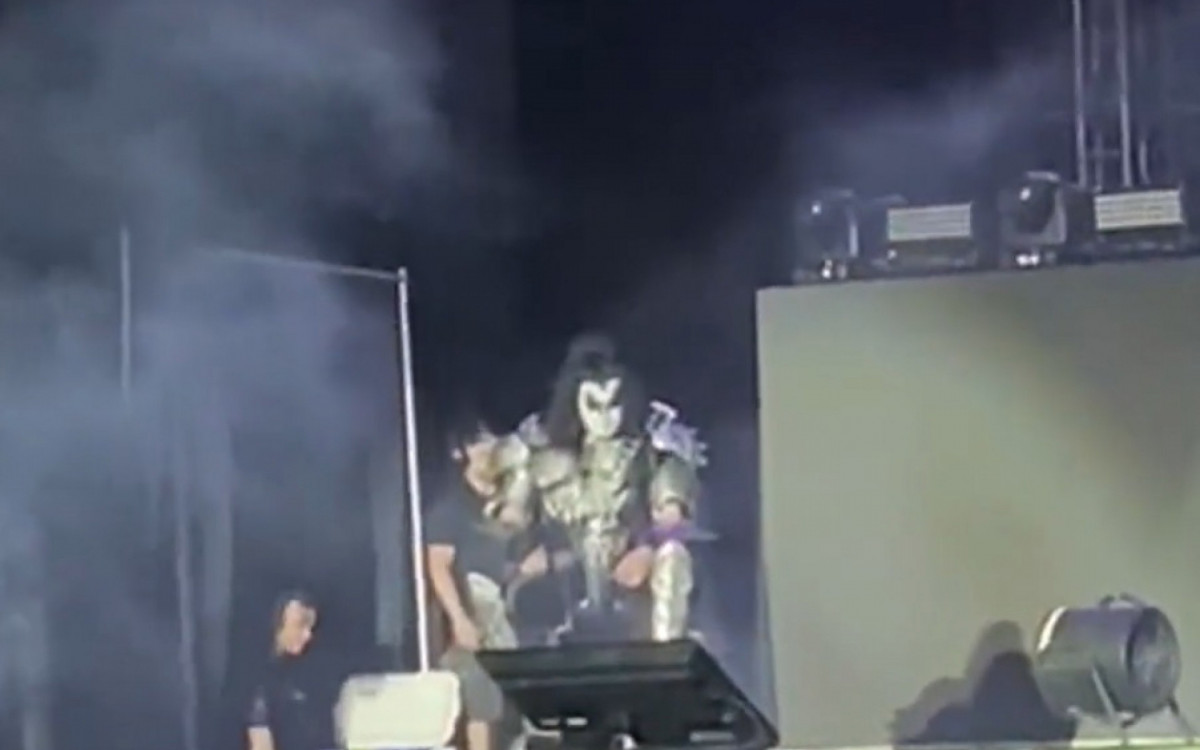 Gene Simmons passa mal durante show em Manaus 