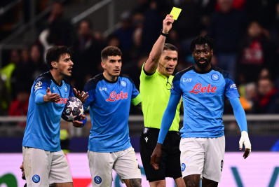 Napoli 'condena veementemente' gritos de jornalistas contra o árbitro na zona mista do San Siro