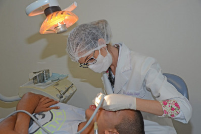 Prefeitura de Búzios realiza mais de 3.800 atendimentos odontológicos no primeiro trimestre do ano