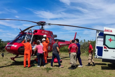 Jovem queimada viva em Arraial do Cabo foi vítima de assalto em Araruama, afirma amiga