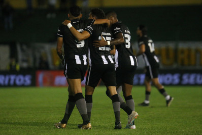 Botafogo envia lista de inscritos no Campeonato Brasileiro; veja