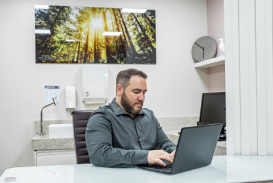 Médico Dr. Adolpho Baamonde explica doença da streamer 'Kyadae'