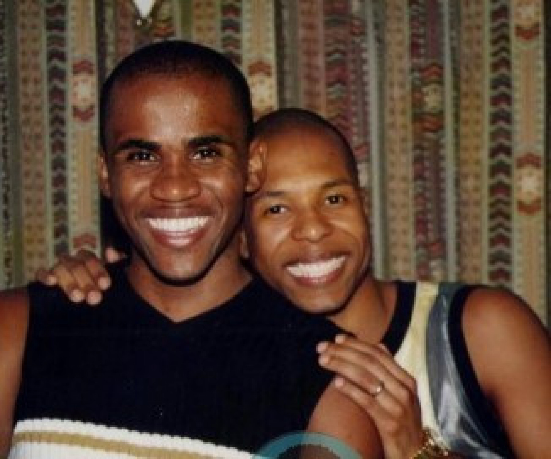 Claudinho e Buchecha marcaram o funk no Brasil durante os anos 90 - Reprodução/Internet