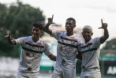 Trio Cano, Lelê e John Kennedy brilha e Fluminense vence o América-MG