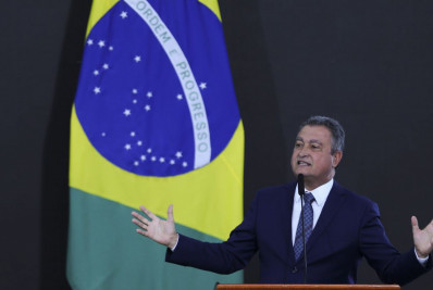 Rui Costa relaciona postura de Bolsonaro a ataques em escolas: 'Plantou ódio'