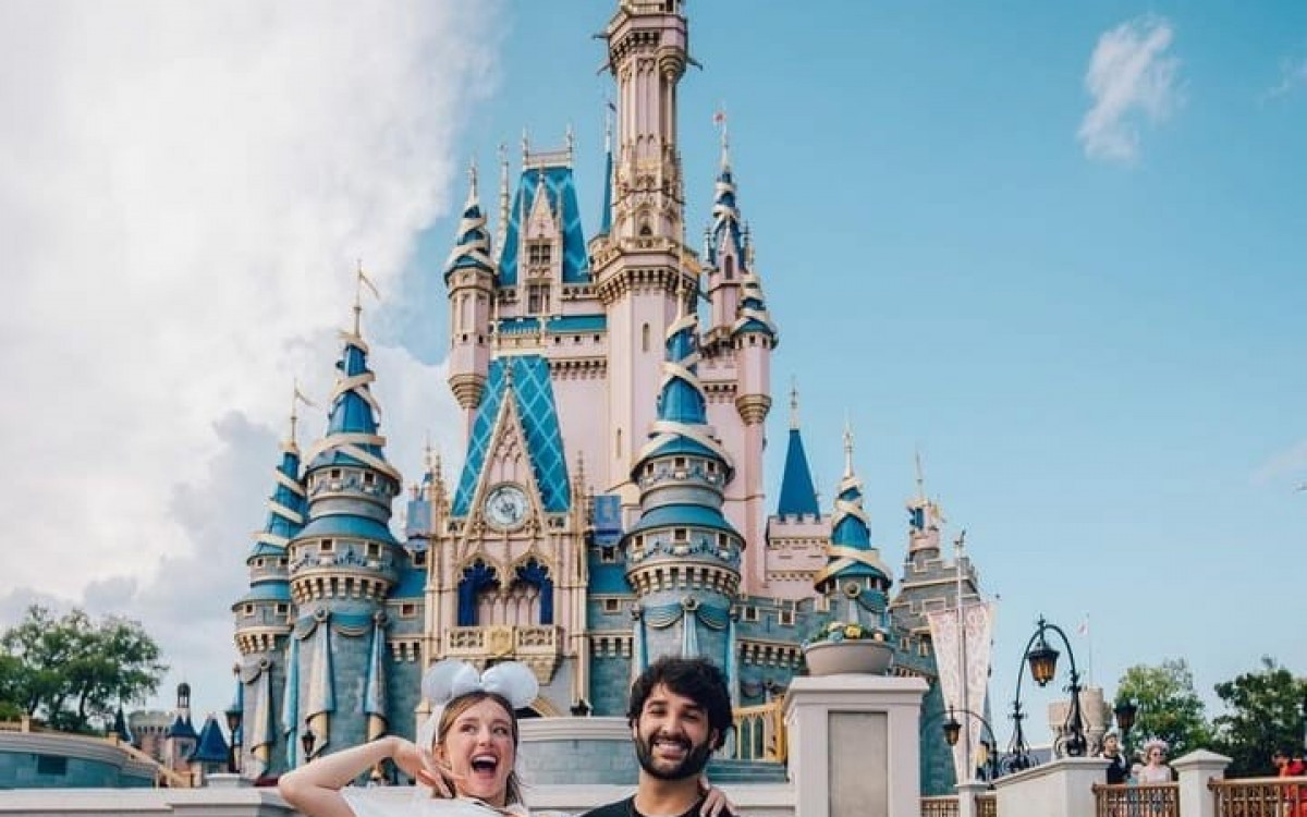 Duda Reis e Du Nunes anunciaram o noivado 