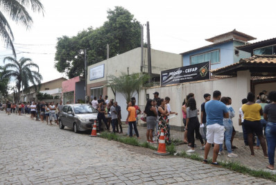 Mais de 200 jovens participaram neste sábado da prova para ingresso da Guarda Mirim de Búzios