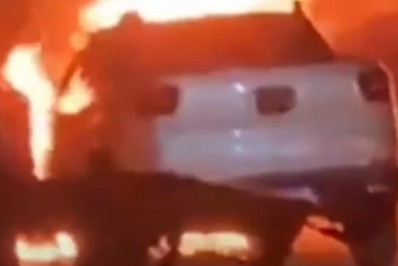 Carros são incendiados em Iguaba