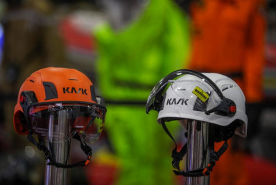 Bombeiros vão usar capacetes high-tech, mais leves e ventilados