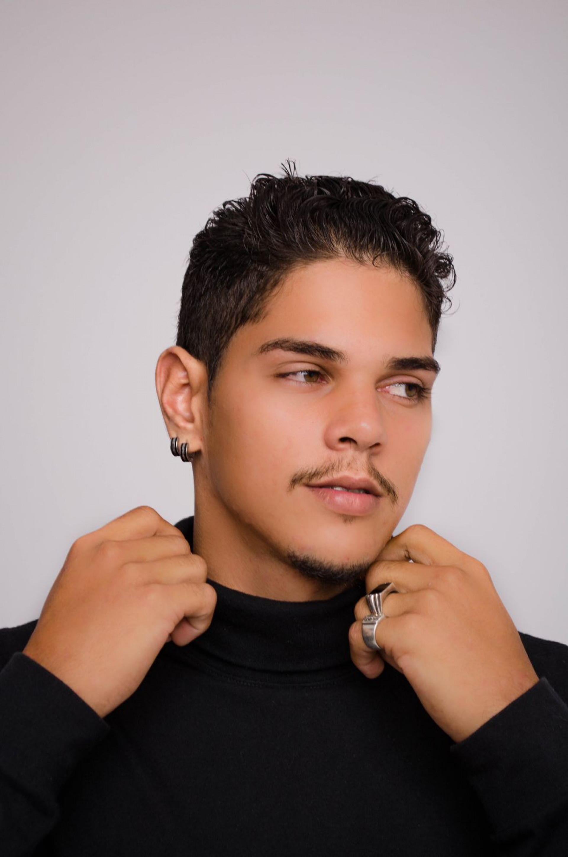 Ytalo Gomes, Pedreiro que viralizou após polêmica com David Brazil - Foto reprodução Internet