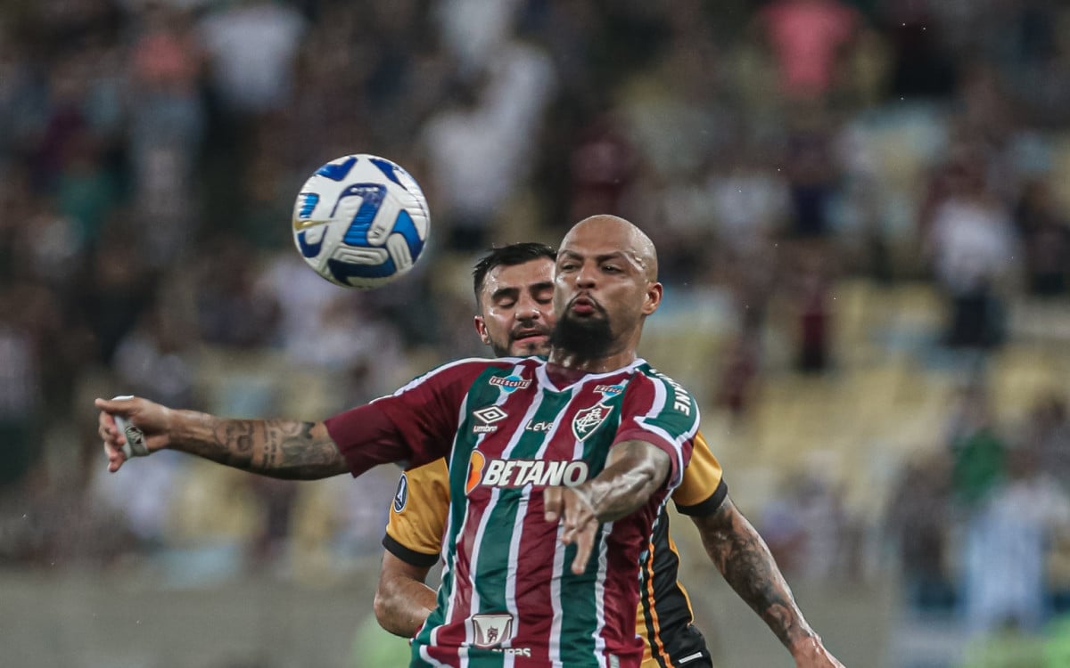 Felipe Melo foi titular e fez uma partida segura defensivamente