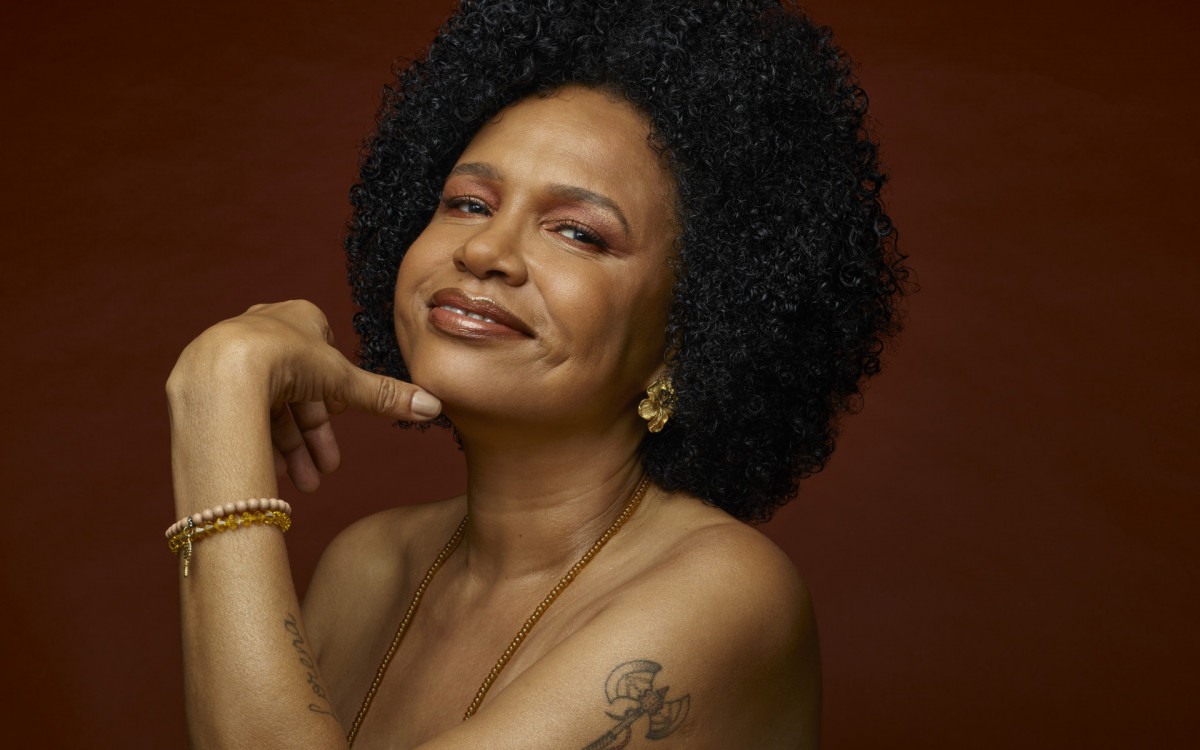 Teresa Cristina estreia show inédito em homenagem a Maria Bethânia, no Rio - Divulgação / Nana Moraes