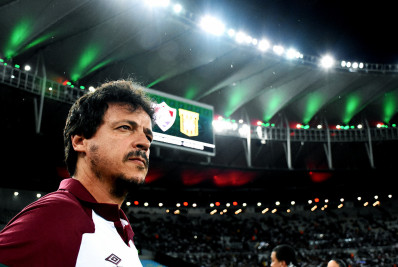 'Vamos ser campeões por causa da defesa', disse Diniz após vitória do Fluminense na Libertadores