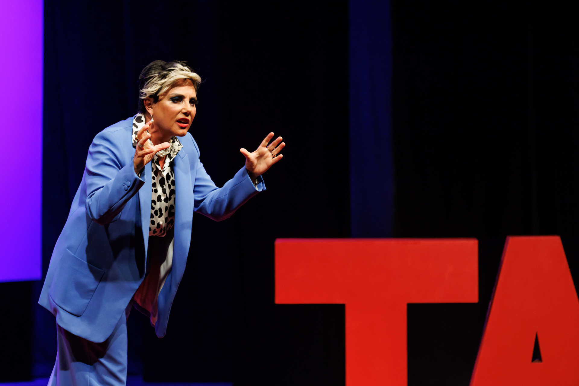 Heloisa Périssé no espetáculo 'A Iluminada' - Marcio Mercante