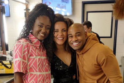 Sarah Aline, Domitila Barros e Cezar Black posam juntos e fã diz: 'Meu pódio'