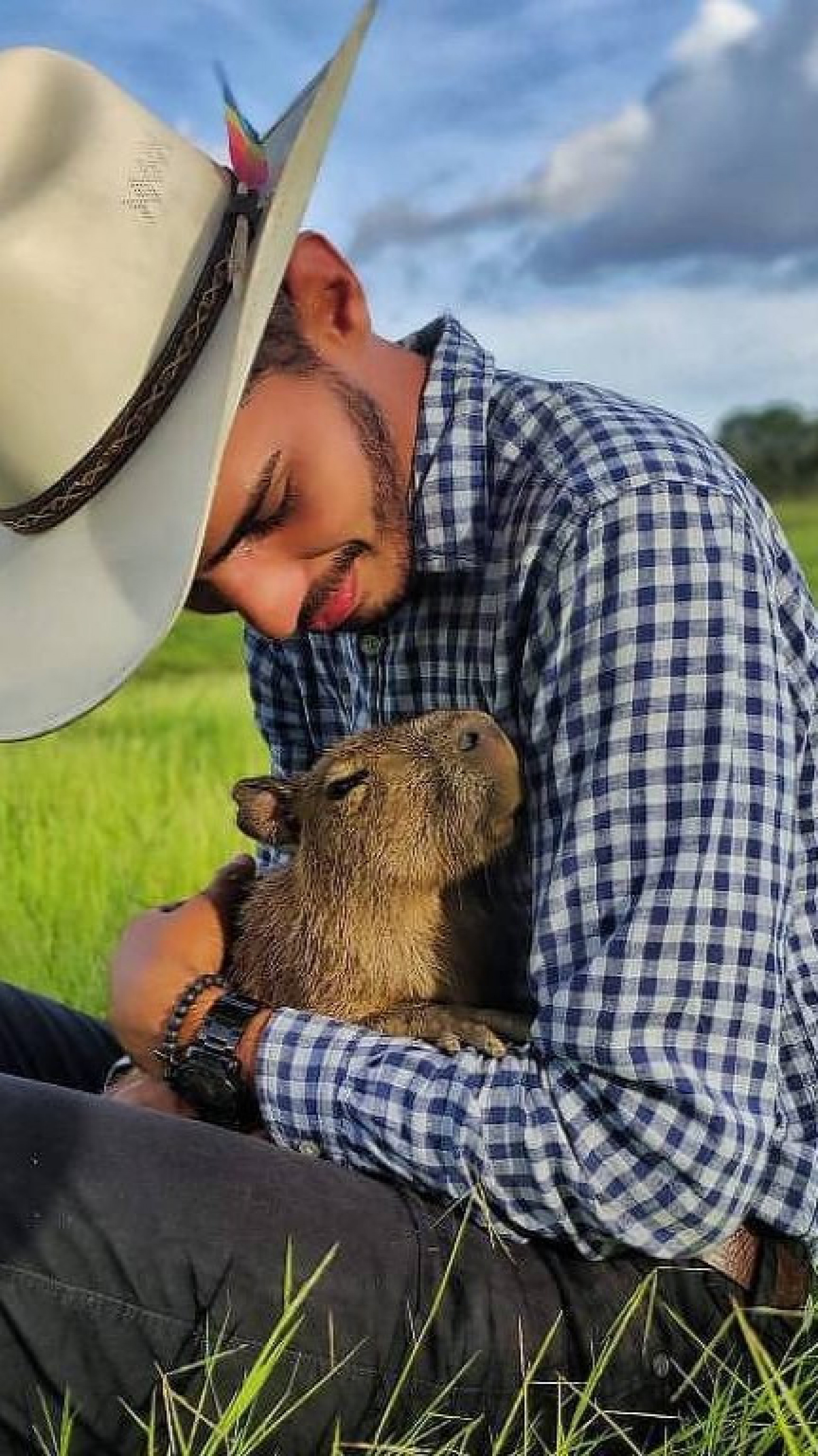 Agenor, que mora em uma fazenda em Autazes, interior do Amazonas, foi denunciado por suspeitas de maus tratos, abuso e explora&ccedil;&atilde;o animal