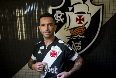 Vasco anuncia a contratação de Gabriel Carabajal