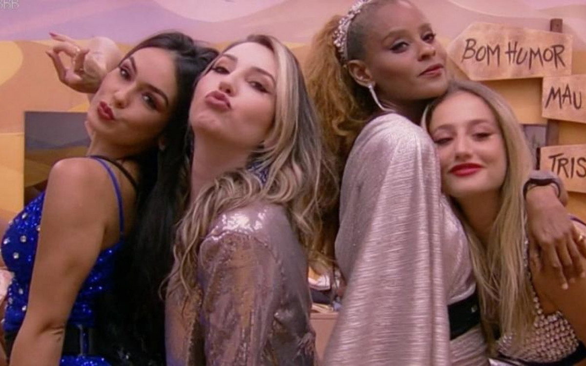 Larissa, Amanda, Aline Wirley e Bruna Griphao s&atilde;o as semifinalistas do reality show