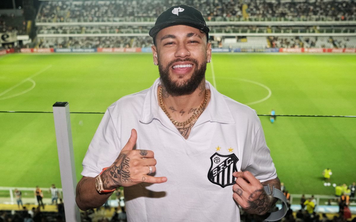 Neymar visitou a Vila Belmiro no duelo com o Audax Italiano