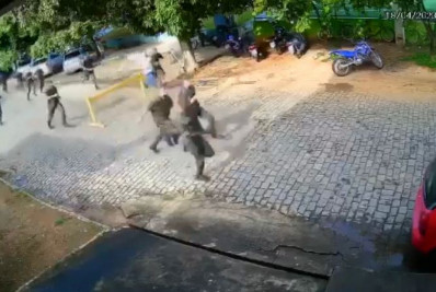 Homem furta bicicleta e é perseguido por militares; Veja vídeo 