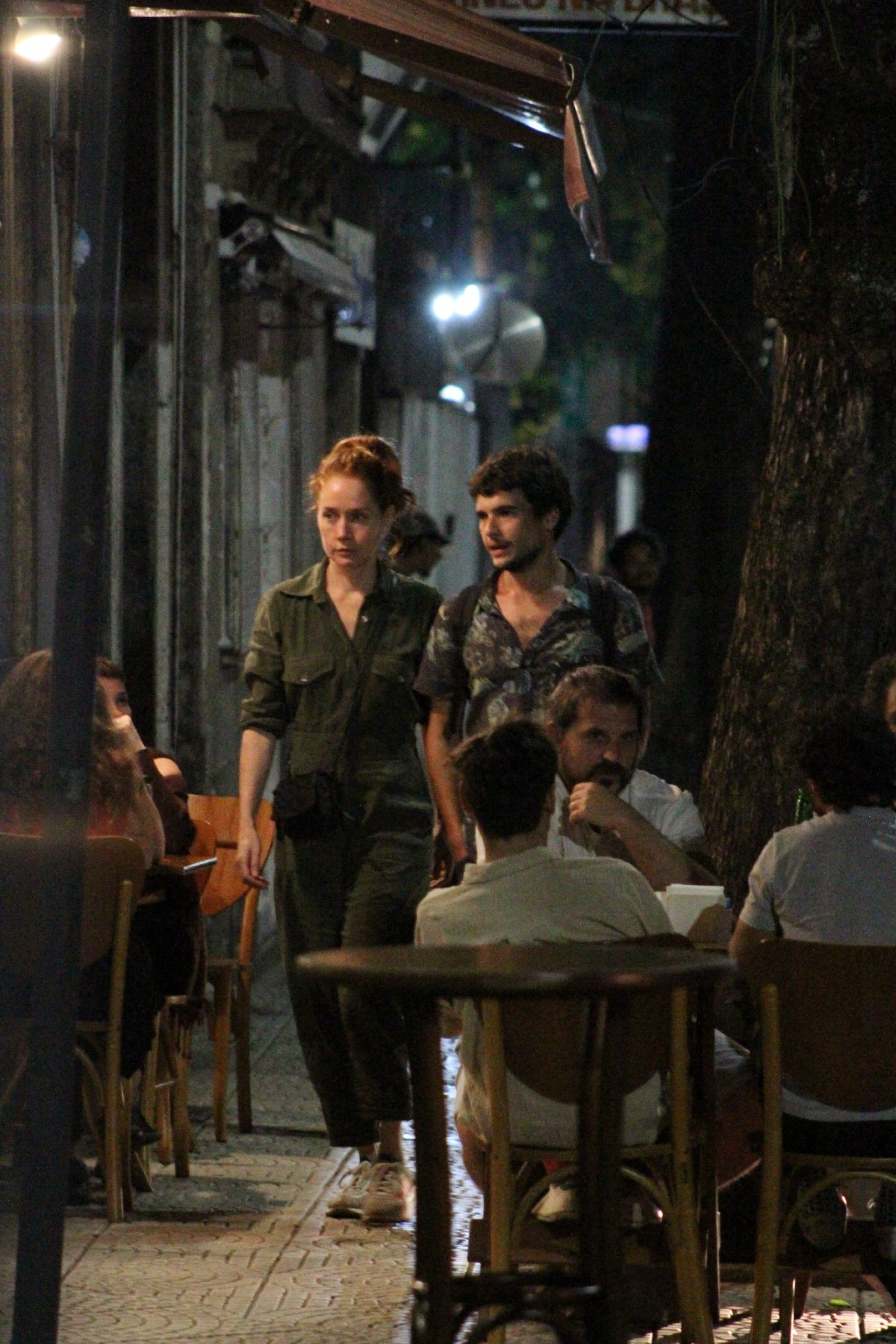 Camila Morgado é vista com affair na Zona Sul do Rio - Adão / AgNews