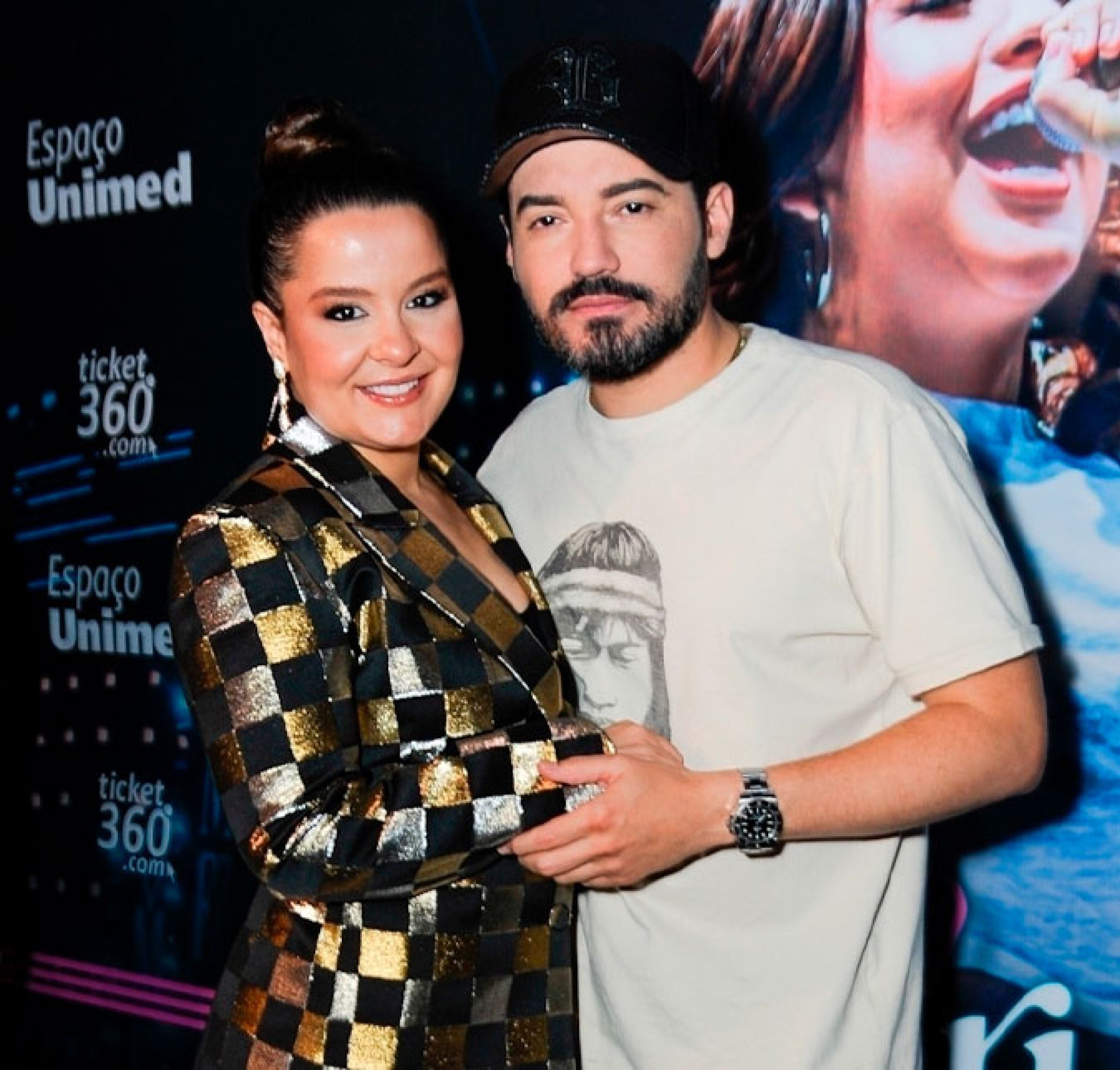 Suposto affair de Fernando Zor nega relação com o cantor - Foto reprodução internet