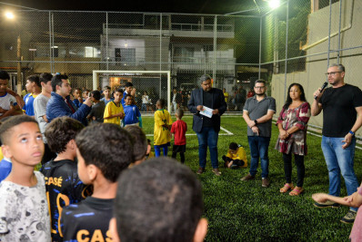 Drable inaugura campo de grama sintética no Village Primavera