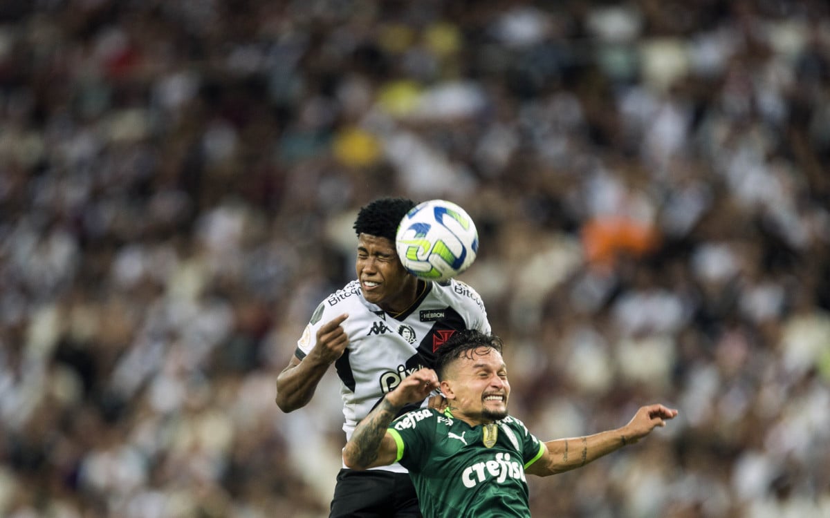 Partida entre Vasco da Gama x Palmeiras, pelo Campeonato Brasileiro da segunda rodada no Maracanã, neste Domingo (23).