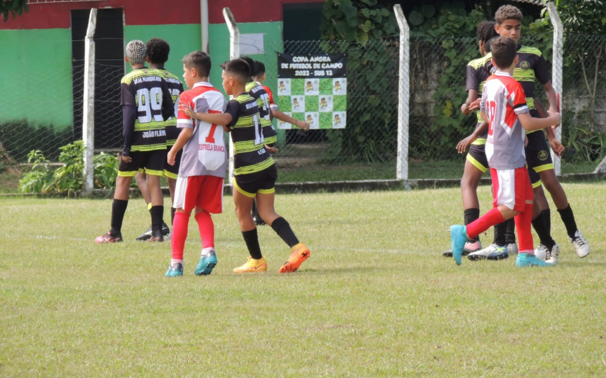 Segunda rodada sub13 no campo do Real na Japu&iacute;ba