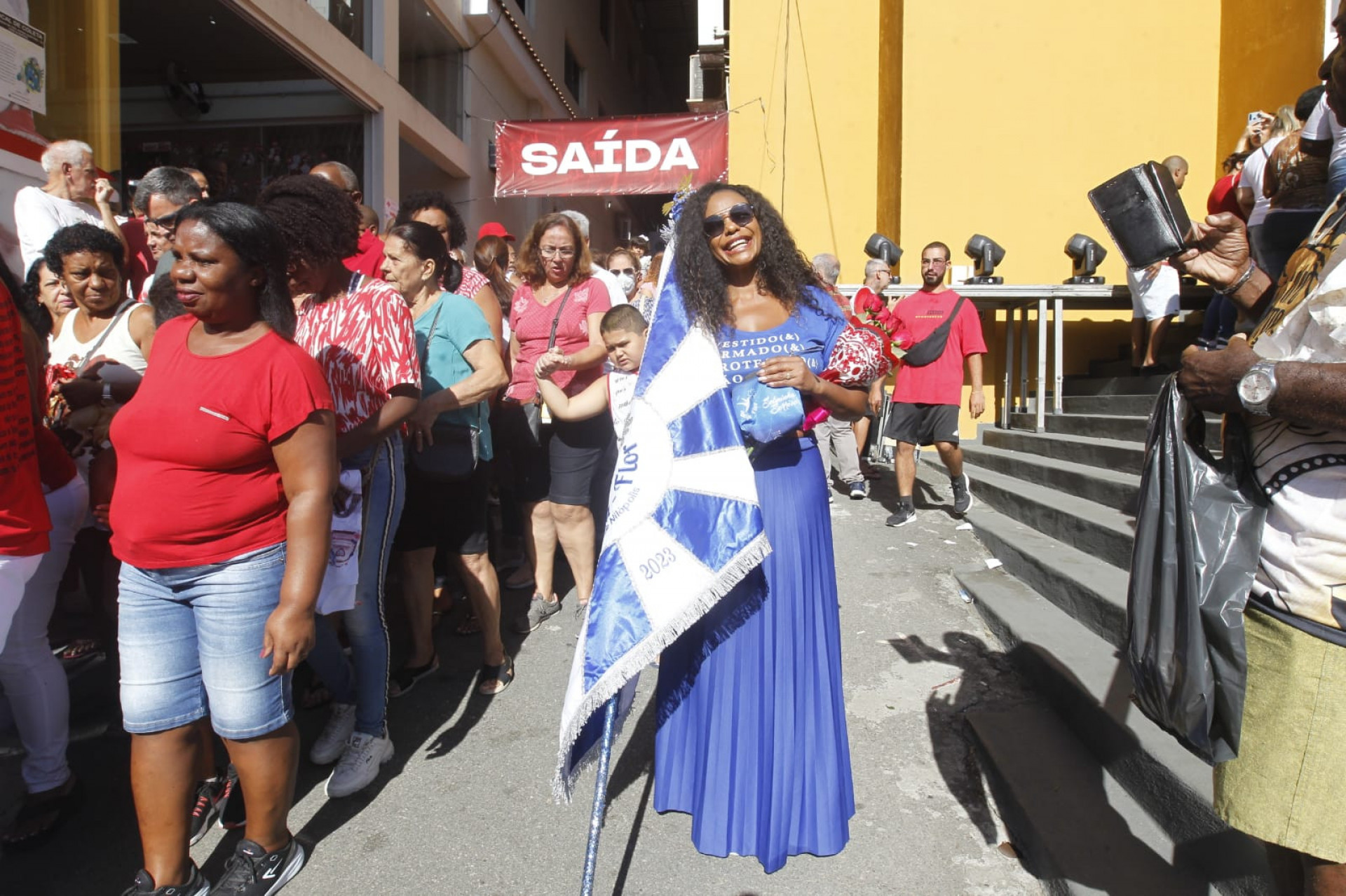 Selminha Sorriso marca presença em missa na Paróquia de São Jorge, em Quintino Bocaiuva - Reginaldo Pimenta / Agência O Dia