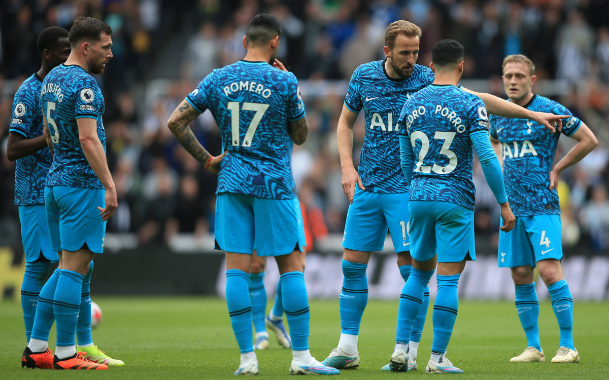 Tottenham regressa às vitórias com goleada diante do Newcastle
