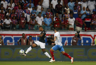 Craque ou bagre? Júnior Santos se diverte com música: 'Só não fico p* porque gostei'